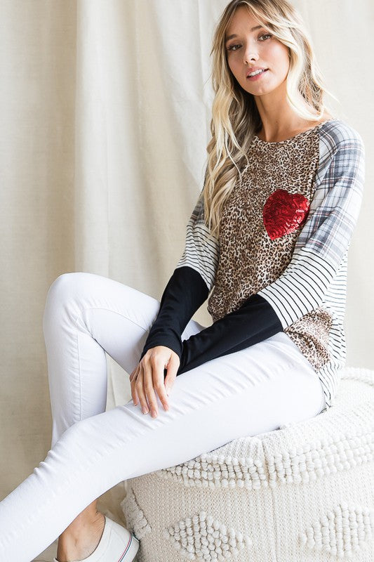 LOVE MAKES THE WORLD TURN Valentine Tunic Top