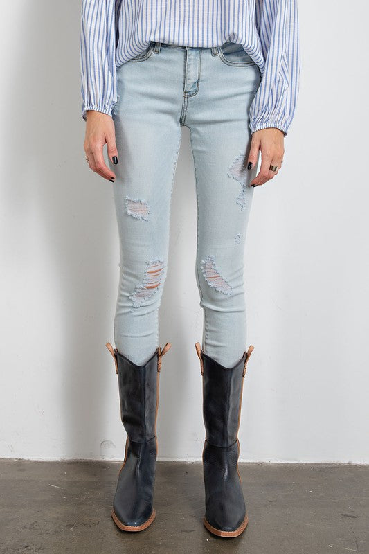 AIN'T IT FUN Distressed light denim jeans