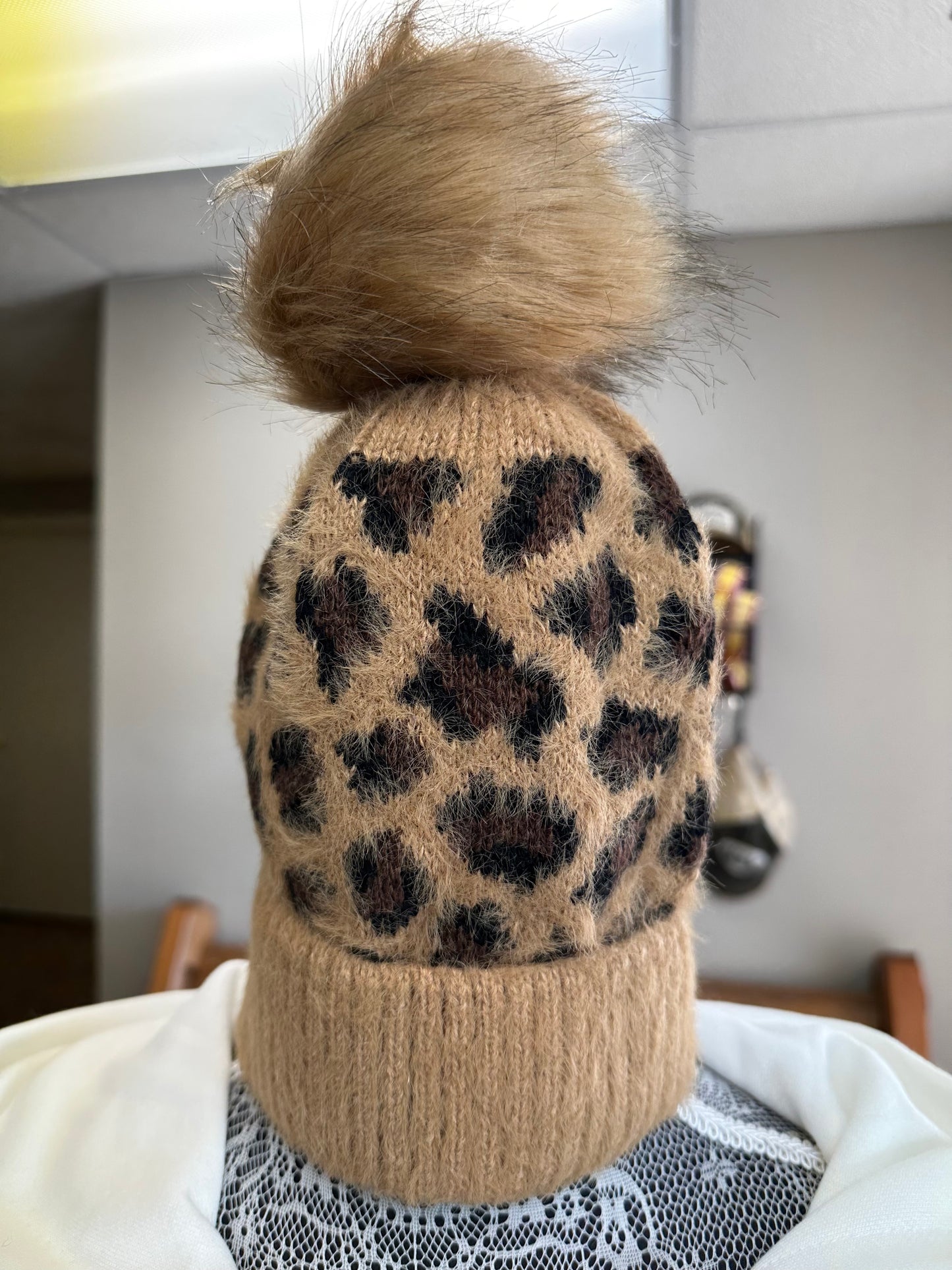 LEOPARD Winter hat