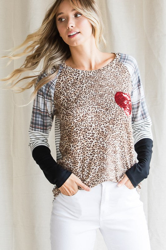 LOVE MAKES THE WORLD TURN Valentine Tunic Top