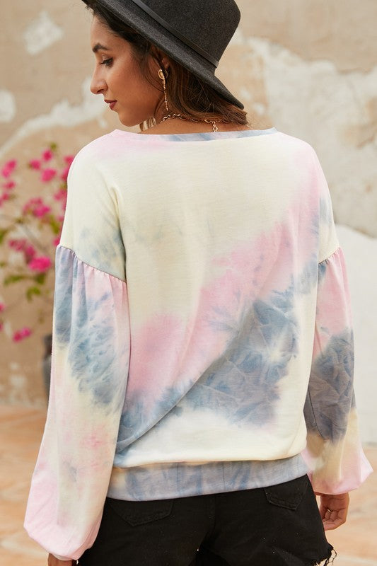 HANGING BY A MOMENT Tie-dye Top